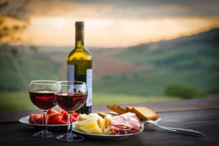 Vinho Tinto: Saiba com quais pratos ele combina | Center Gourmet Vinhos ...