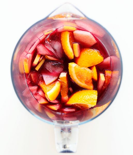 Sangria de vinho - tintos e a receita para a produzir a melhor