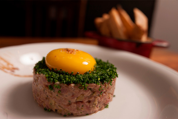 Steak Tartare, receitas e harmonização com vinhos 4