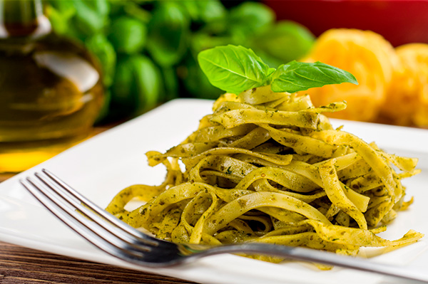 Molho Pesto, um prato leve que combina com vinho 5