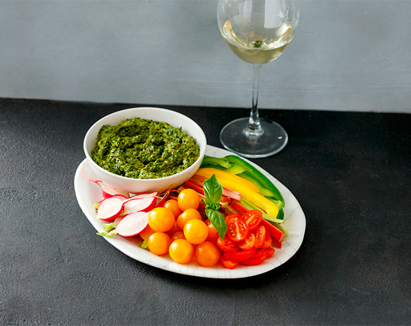 Molho Pesto, um prato leve que combina com vinho