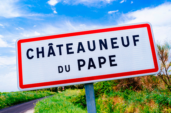 5 melhores vinhos Chateauneuf du Pape de 2023 - Guia Definitivo
