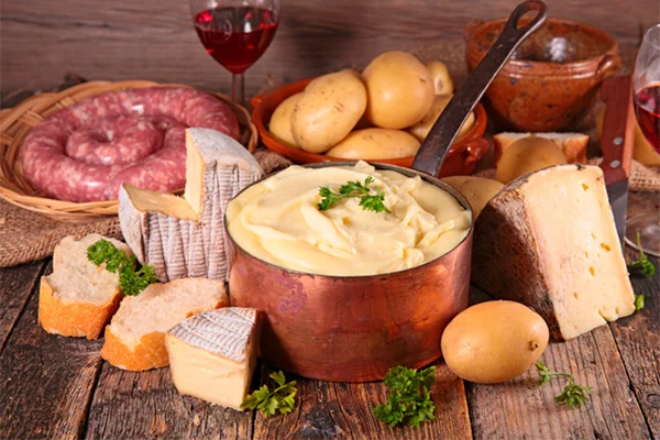 Aligot, a receita definitiva e os melhores vinhos para harmonizar