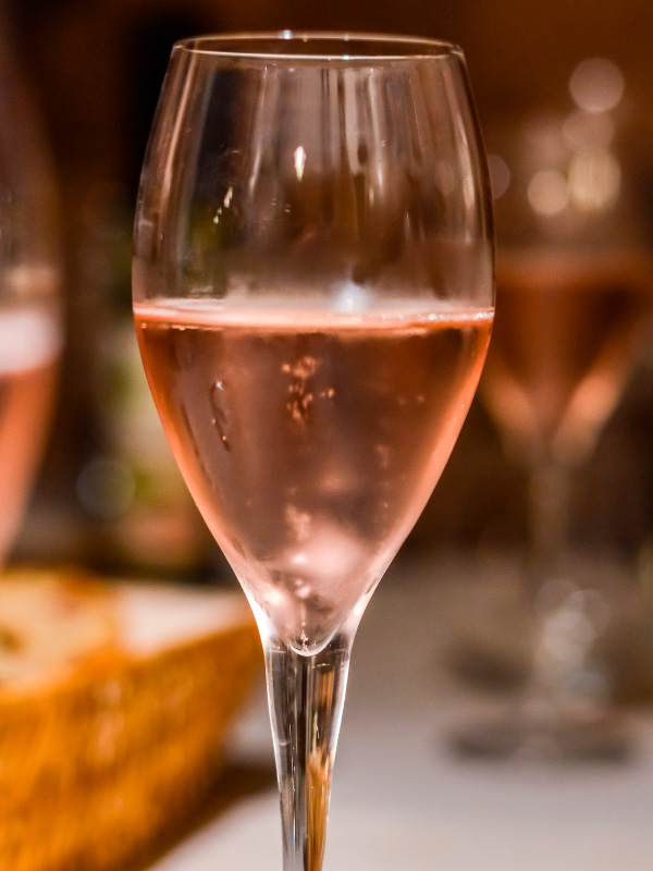 Almaden Moscatel Frisante Rosé - Visual