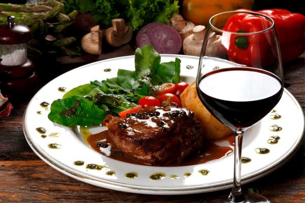 Vinhos com carnes, as dicas do sommelier