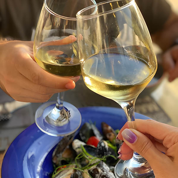 Guy Amiot Chassagne Mont Les Champgains 1er Cru 2018 - Harmonização
