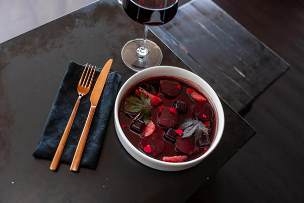 Kit 2 Vinhos do Porto Poças Ruby e Tawny – Experiência Doce e Sofisticada - Brindando