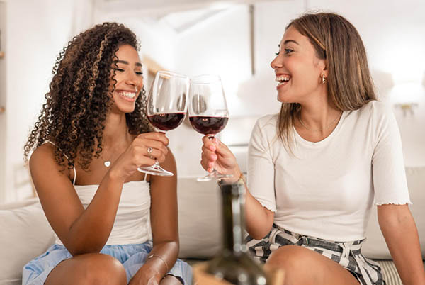 Kit 2 Vinhos Yellow Tail – Sabores da Austrália a Preço Promocional - Brindando
