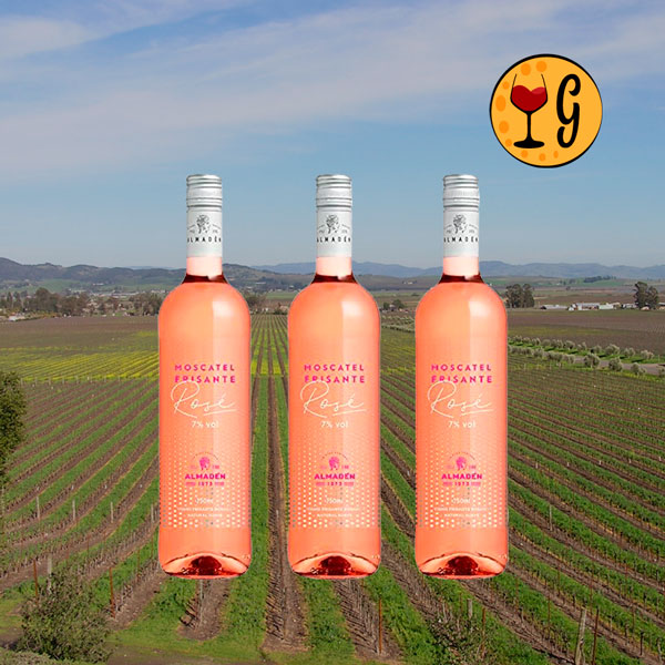 Kit 3 Garrafas Almadén Moscatel Rosé – Doçura Tropical em Dose Tripla - Oferta
