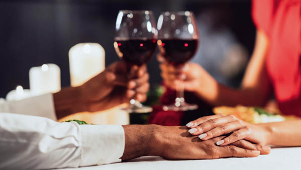 Kit 6 Garrafas Esporão Pé Tinto – Tradição e Sabor do Alentejo Multiplicados por Seis - Brindando