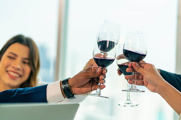 Kit 6 Vinhos Anciano – Tempranillo em Dobro para Prazer Redobrado na Taça - Brindando