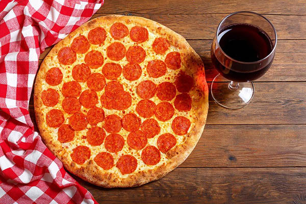 Badia Alle Corti Primitivo Puglia IGT 2022 - Harmonização