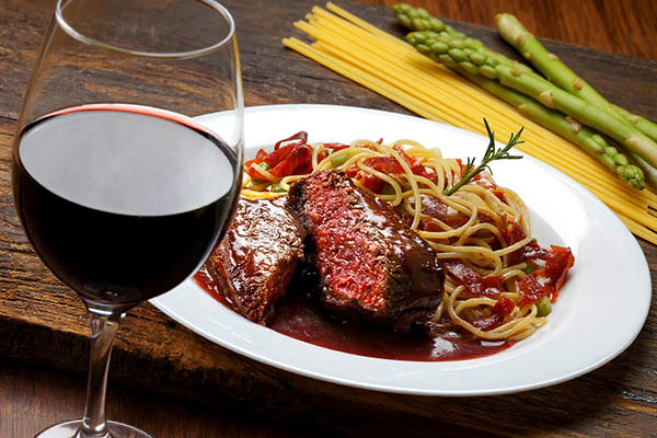 Kit 6 Garrafas Dal 1947 Vigne Vecchie Primitivo di Manduria DOP 2020 – Potência e Elegância Apuliana Multiplicadas por Seis - Harmonização