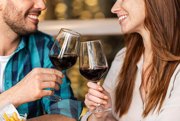 Kit 6 Garrafas Quinta de Bons Ventos Tinto – Elegância e Tradição Portuguesa Multiplicadas por Seis - Brindando