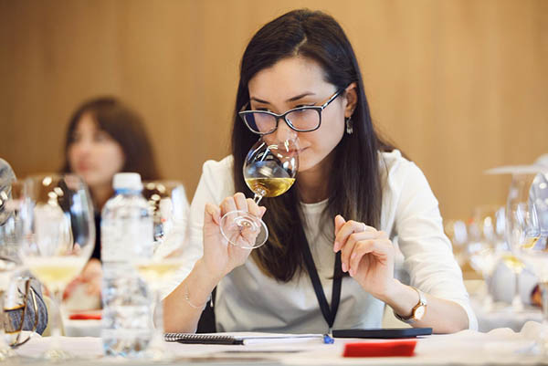 Guy Amiot et Fils Chassagne-Montrachet Vieilles Vignes 2018 - Degustando