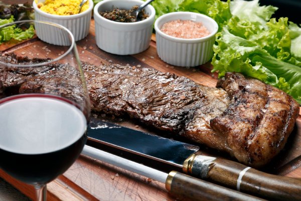 Susana Balbo Tradición Red Blend 2021 - Harmonização