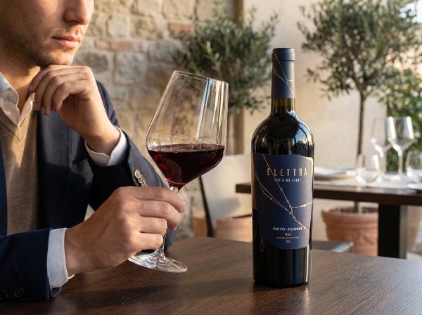 Elettra (Shining Star) Primitivo-Negroamaro Puglia IGT 2024 - Degustando