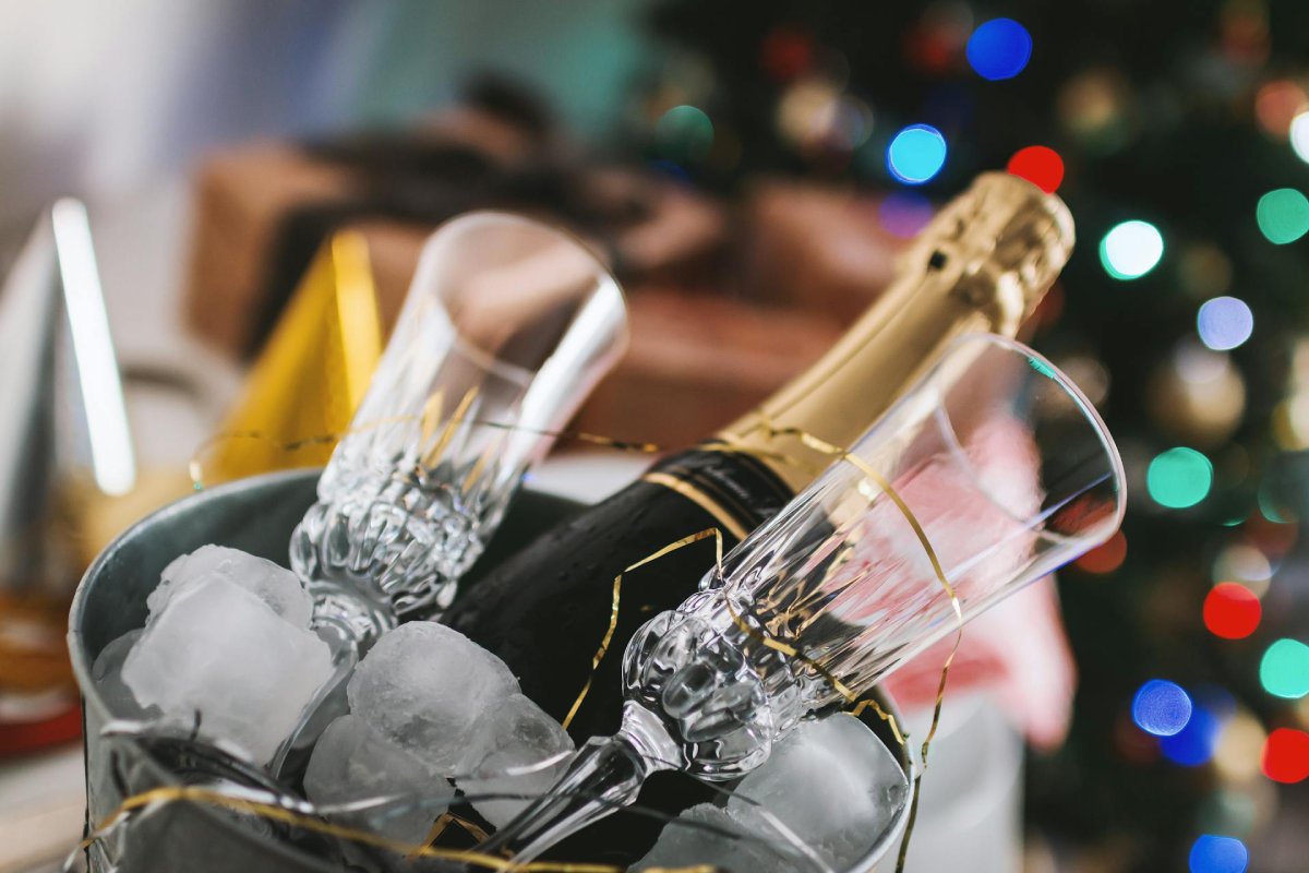 Vinhos, espumantes e acessórios com entrega rápida para a Páscoa 2026 04
